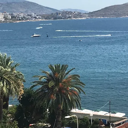 Sea View Apartment Saranda Exterior photo